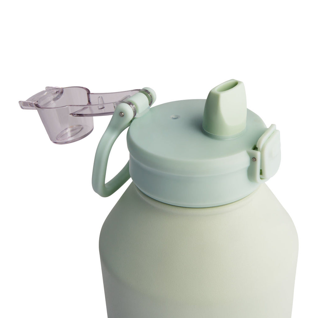 64-oz-push-bottle-j6 01.17.2410537_3bb628bd-7bd0-49a9-93cf-0e666b633df1.jpg