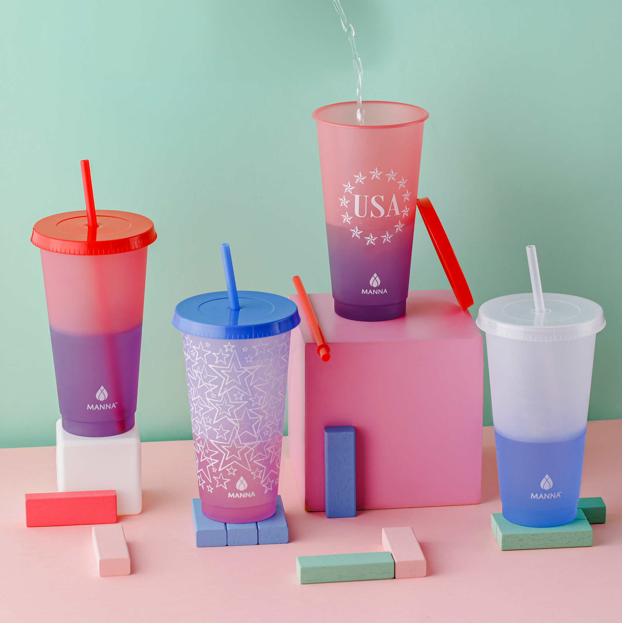 4pk-24-oz-patriotic-color-changing-cups-z3 156A0971-_1.png